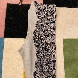 Black and gray decorative leggings